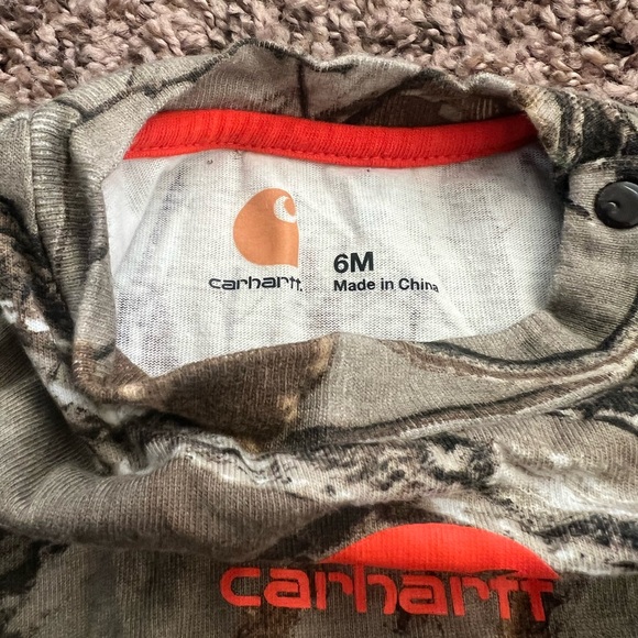 Carhartt onesie - Picture 3 of 4